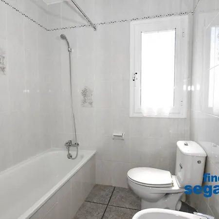 Gaia Holiday home